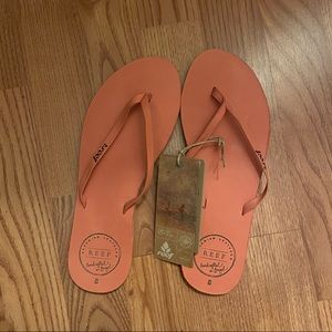 BRAND NEW PINK REEF SURF FLIP FLOPS